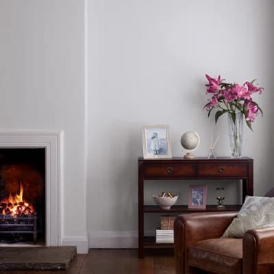 Laura Ashley White Paintable Lining Paper — White