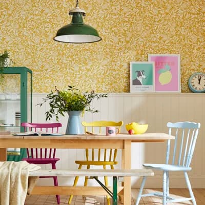 Floral Non-Pasted Matte Wallpaper Double Roll — Antique Gold