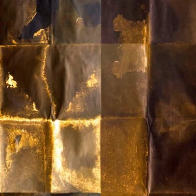 Impermanence Non-Pasted Matte Wallpaper Roll — Gold,Black
