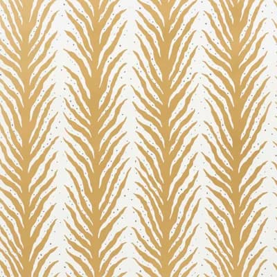 Schumacher x Celerie Kemble Creeping Fern Wallpaper — Gold