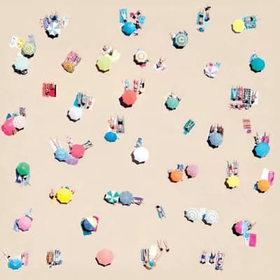 Beach Umbrellas 10' L x 24" W Wallpaper Roll — Beige,Blue,Pink