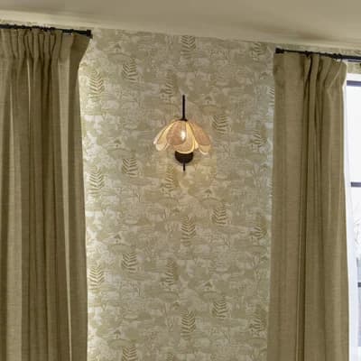 Gallardo Floral Non-Pasted Matte Wallpaper Roll — Fungi Folklore Crème Brûlée Wallpaper